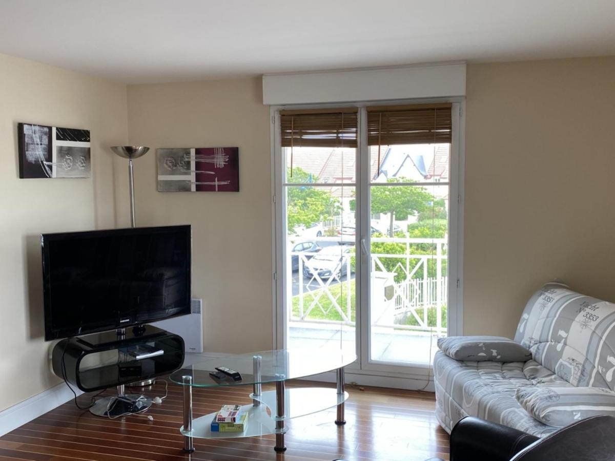 Appartement Dives-sur-Mer, 3 pièces, 6 personnes - FR-1-487-206 Extérieur photo